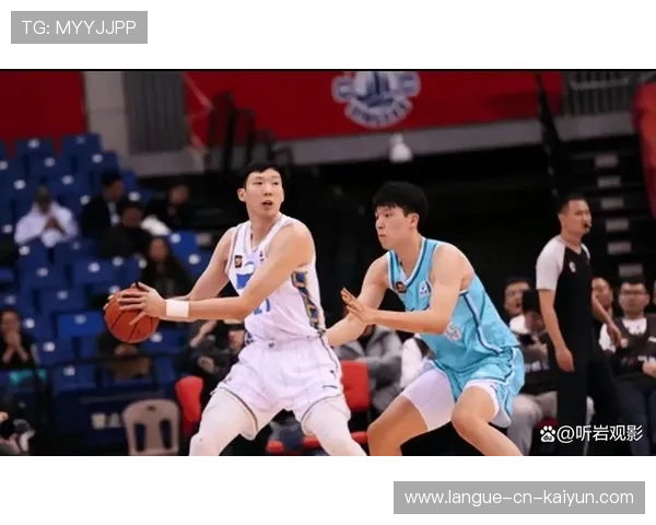 球探集体出动,这场比赛涌入了30名NBA球探 球探集体出动,这场比赛涌入了30名NBA球探